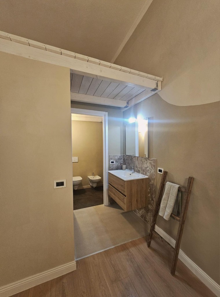 Bagno Scirocco ÔÇö lavabo